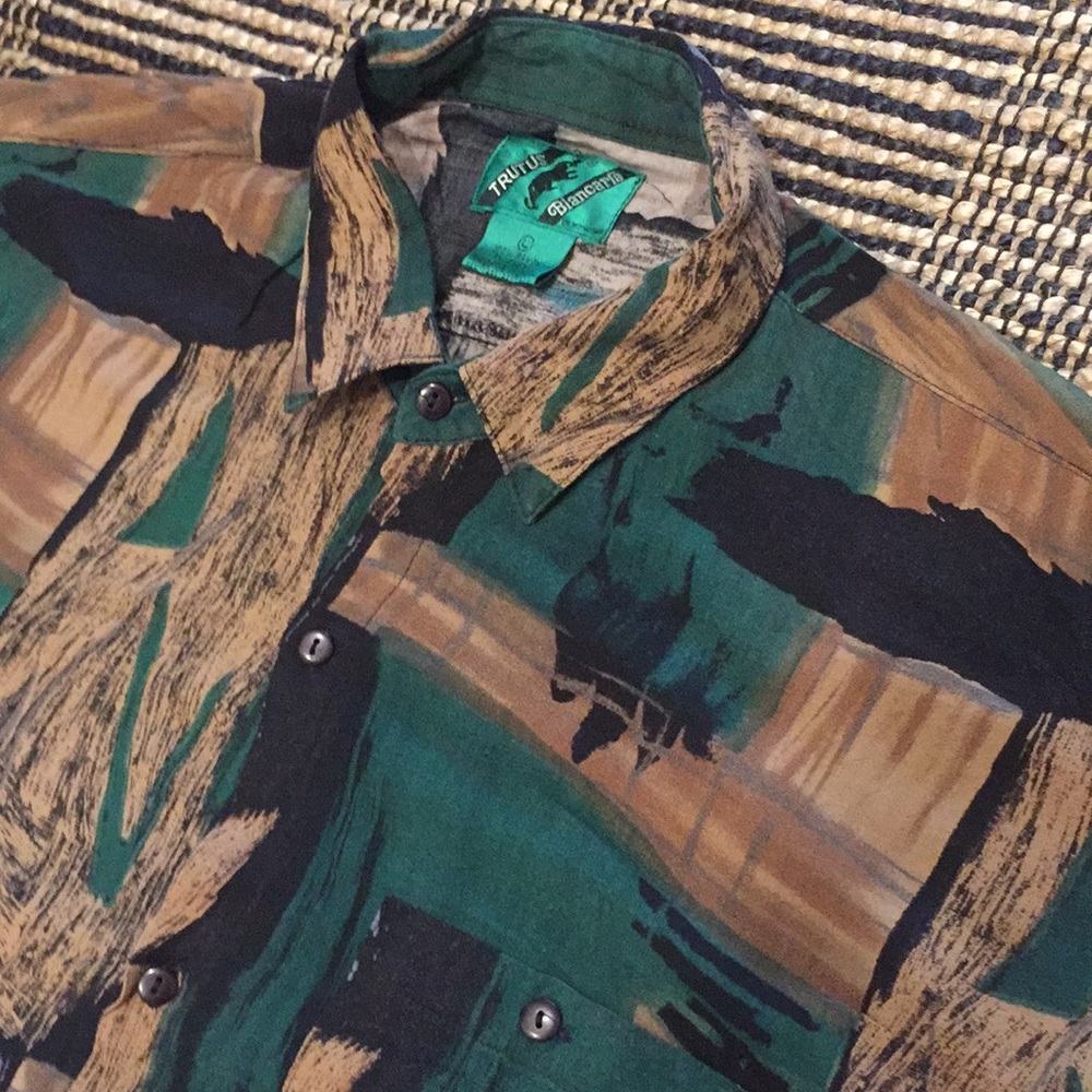 Vintage Designer 100% Rayon Stylish Button Down - Picture 2 of 6